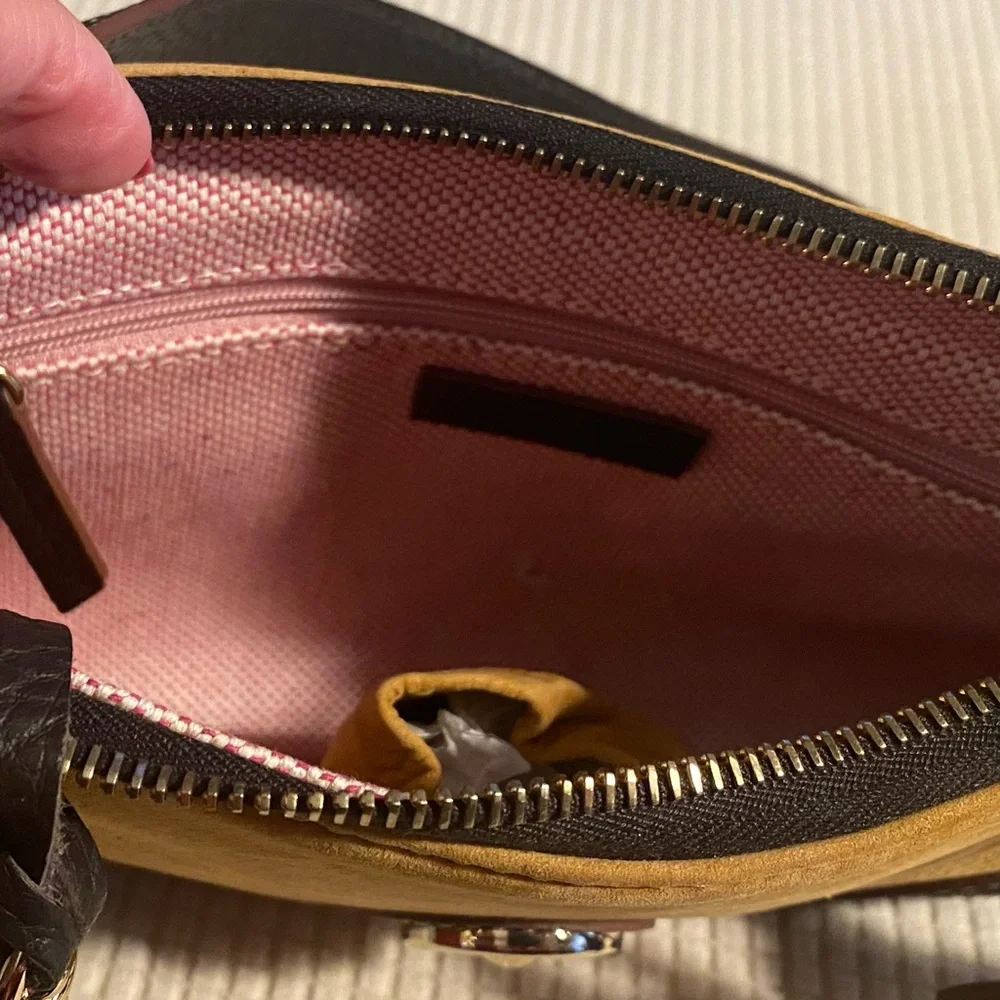 Dooney & Bourke stylish two